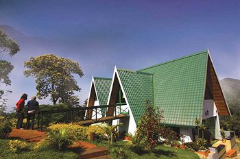 Camelot Resort 3*