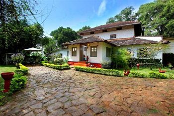 Ambady Estate 3*