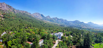 Sterling Munnar 4*