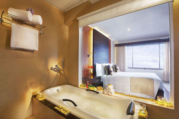 Sterling Munnar 4*
