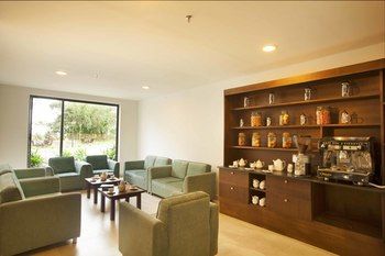 Sterling Munnar 4*