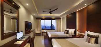 Sterling Munnar 4*