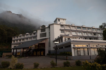 Sterling Munnar 4*