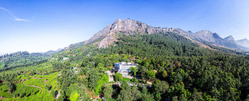 Sterling Munnar 4*
