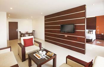 Sterling Munnar 4*