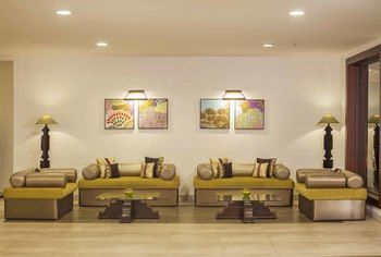 Sterling Munnar 4*