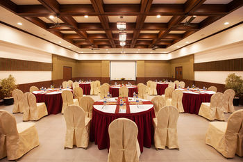 Sterling Munnar 4*