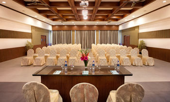 Sterling Munnar 4*
