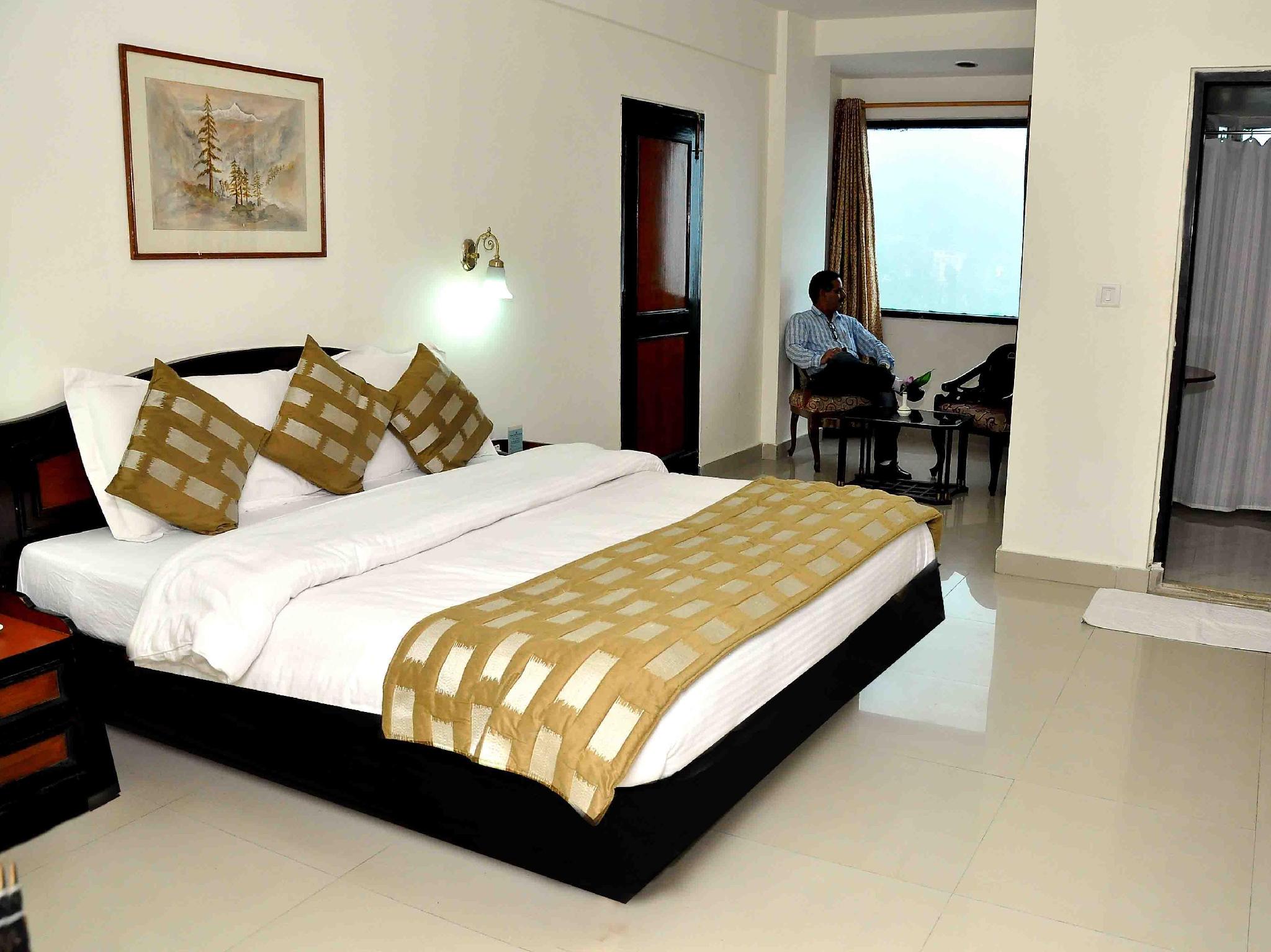 Hotel Asia The Dawn 3*