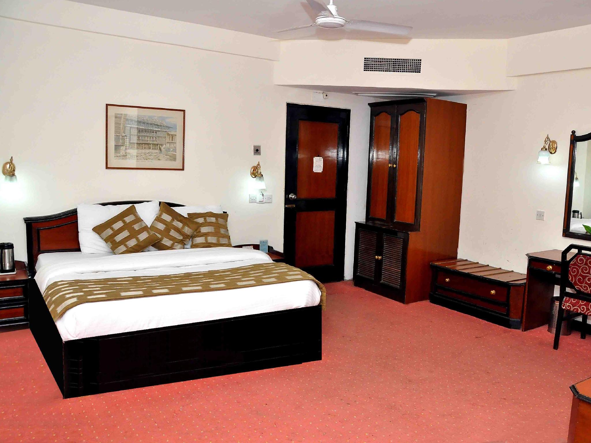 Hotel Asia The Dawn 3*