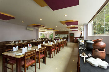 Sterling Yelagiri 3*