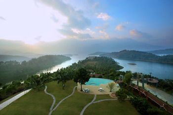 Arayal Resorts: A Unit of Sharoy Resort, Wayanad 5*