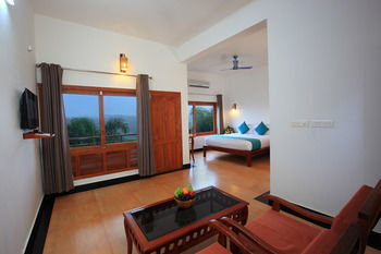 Arayal Resorts: A Unit of Sharoy Resort, Wayanad 5*
