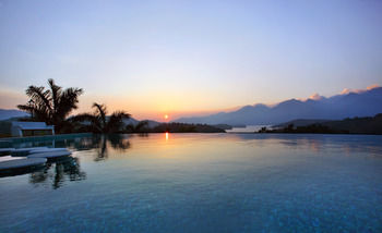 Arayal Resorts: A Unit of Sharoy Resort, Wayanad 5*