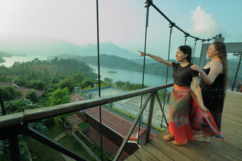 Arayal Resorts: A Unit of Sharoy Resort, Wayanad 5*