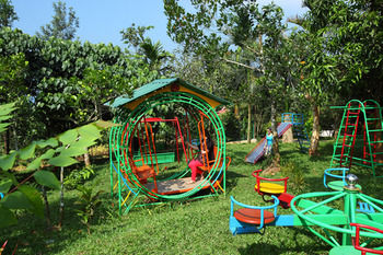 Arayal Resorts: A Unit of Sharoy Resort, Wayanad 5*