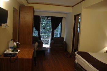 Maya Inn 3*