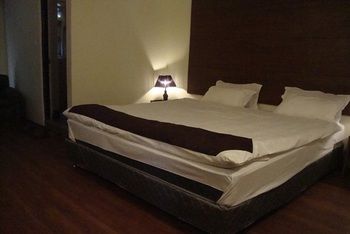 Maya Inn 3*