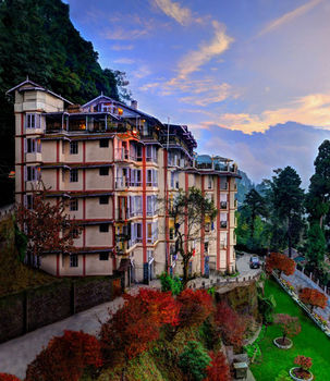 Summit Grace Boutique Hotel & Spa, Darjeeling 3*