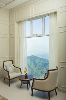Fragrant Nature Munnar - A Classified Hotel 5*