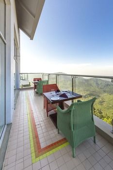 Fragrant Nature Munnar - A Classified Hotel 5*