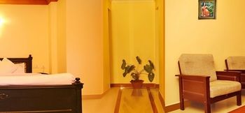 HOTEL EMERALD INN 3*