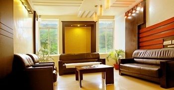 HOTEL EMERALD INN 3*