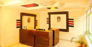 HOTEL EMERALD INN 3*