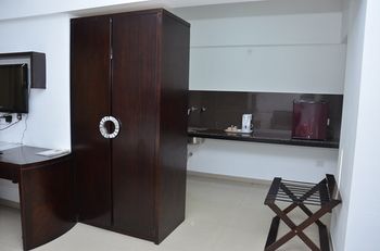 The Fern Residency Pune, Vadgaon-Talegaon, Series by Marriott 3*