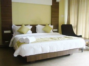 The Mountain Courtyard Thekady 4*