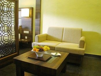 The Mountain Courtyard Thekady 4*