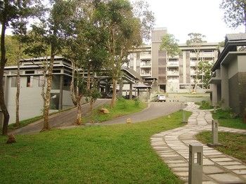 The Mountain Courtyard Thekady 4*