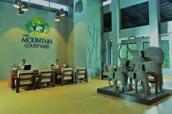 The Mountain Courtyard Thekady 4*