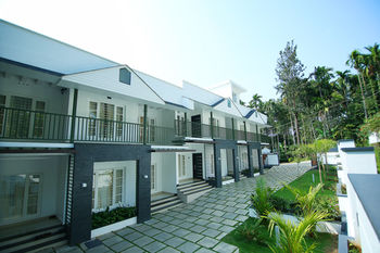 Le Villagio Resort & Domes 3*