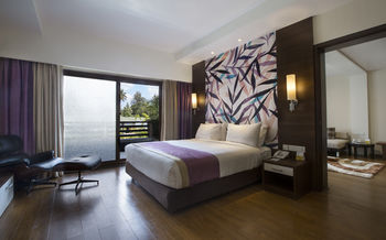 Purple Palms Resort & Spa 3*