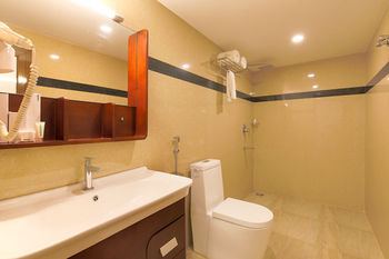 Treebo Premium Palmyra Milford, 2 Km From Alleppey Beach 3*
