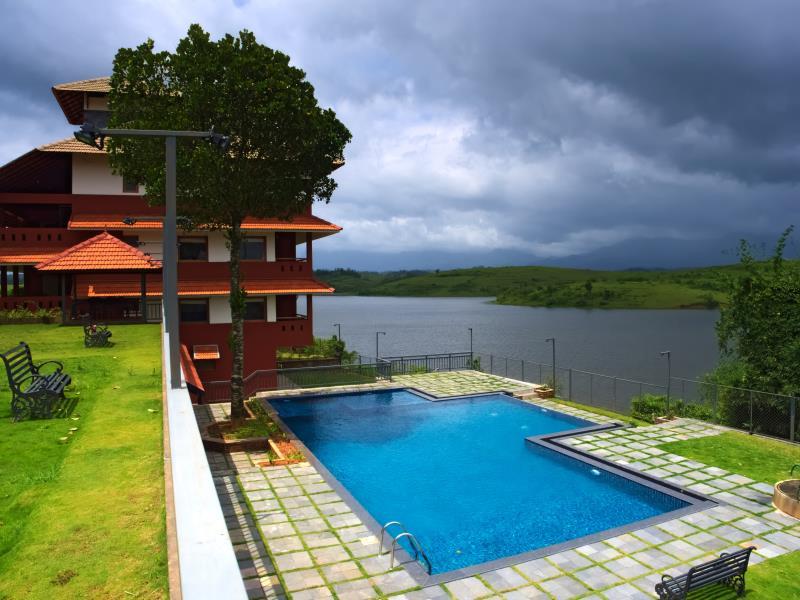 Vistara Resort 4*
