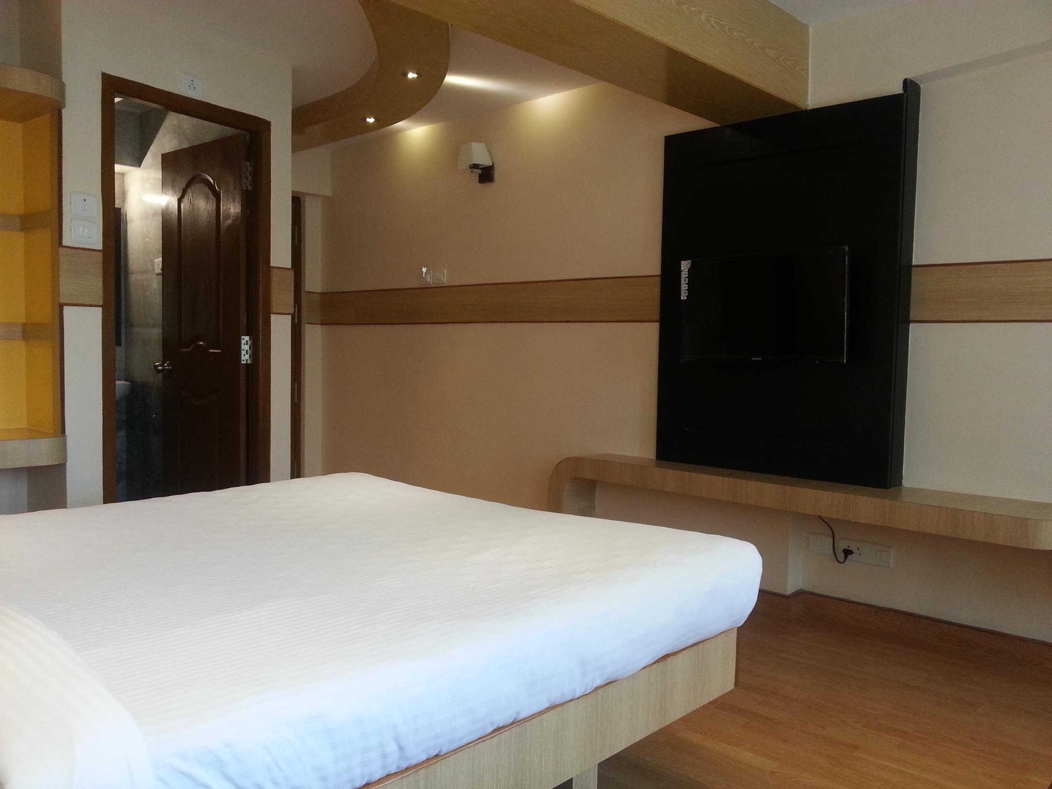 THE GRANGE HOTEL 2*
