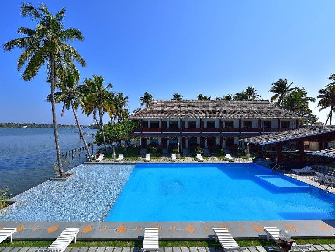 Sea Lagoon Health Resort 4*