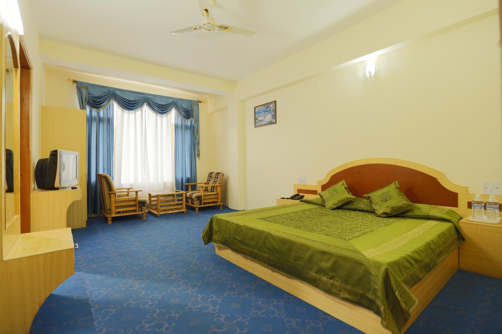 New Ambika International 2*