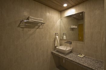 Sarthak Regency 3*
