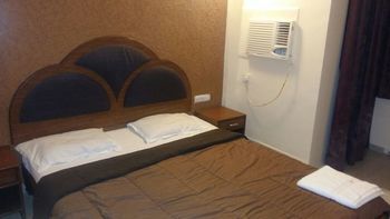 Hill Forest Resort Lonavala 3*