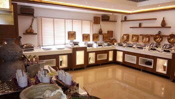 Hotel Karthika Park 4*