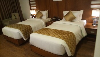 Hotel Karthika Park 4*