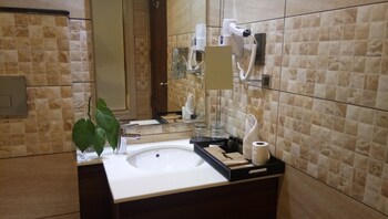 Hotel Karthika Park 4*