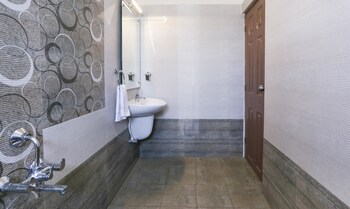 Treebo Sandpipers Kushalnagar 3*