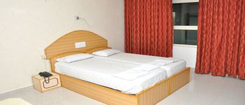 Sharada International Hotel 3*