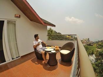 Shola Crown Resort - Munnar 4*