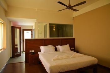 Shola Crown Resort - Munnar 4*