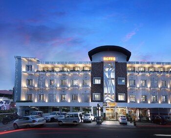 Kgees- HillTown Hotel 3*
